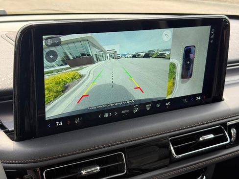 New 2025 Lincoln Aviator AWD w/ Equipment Group 101A image 20