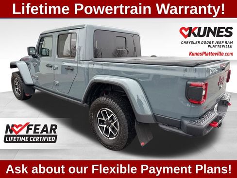 Used 2024 Jeep Gladiator Rubicon image 9