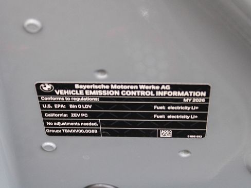 New 2026 BMW i5 eDrive40 w/ M Sport Package image 23