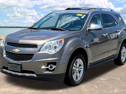 Used 2012 Chevrolet Equinox LTZ FWD image 2