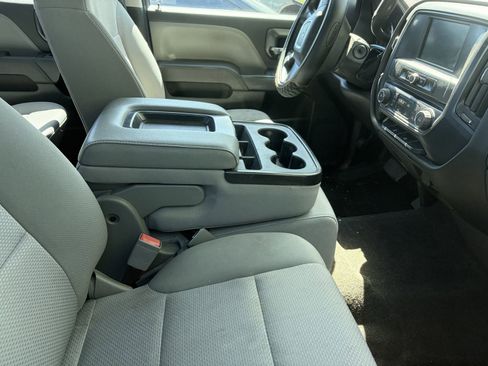 Used 2017 GMC Sierra 1500 2WD Double Cab w/ Sierra Convenience Package image 9