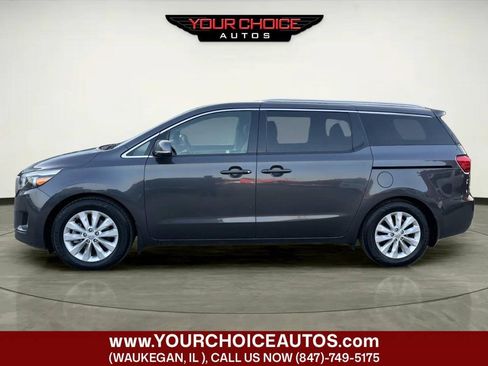 Used 2015 Kia Sedona EX FWD image 2