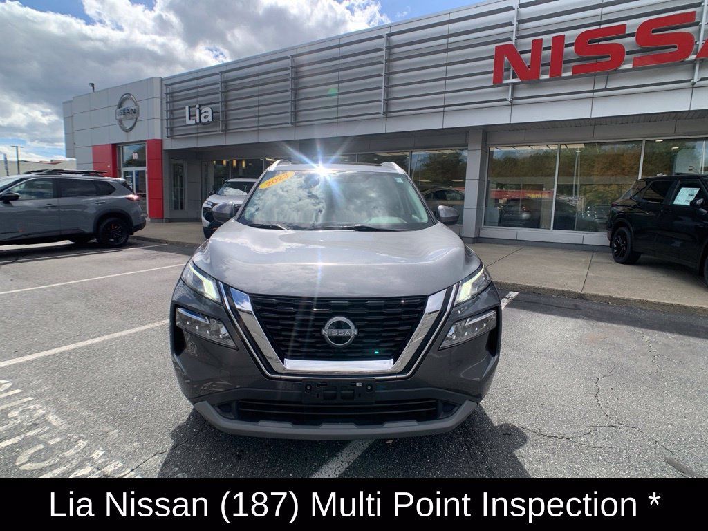 Certified 2023 Nissan Rogue SV w/ SV Premium B Package AWD/4WD image 11