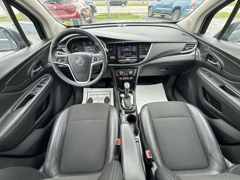 Used 2022 Buick Encore Preferred w/ Safety Package AWD/4WD image 19