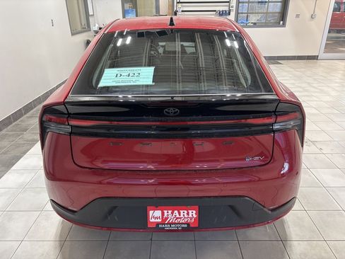 New 2026 Toyota Prius LE image 3