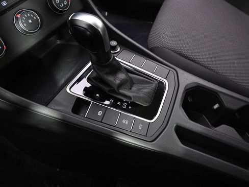 Used 2019 Volkswagen Jetta S w/ Driver Assistance Package image 31