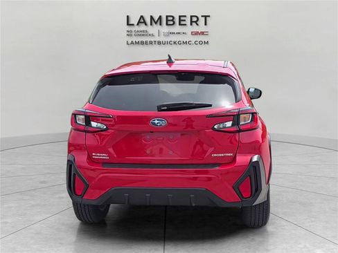 Used 2024 Subaru Crosstrek 2.0i AWD/4WD image 4