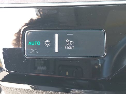 Used 2019 Audi e-tron Prestige AWD/4WD image 29