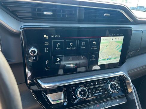 Used 2024 GMC Sierra 1500 Denali image 17