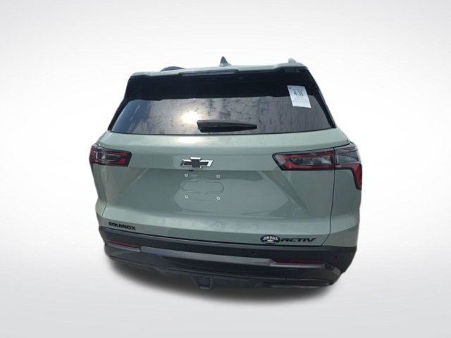 Used 2025 Chevrolet Equinox ACTIV FWD image 3