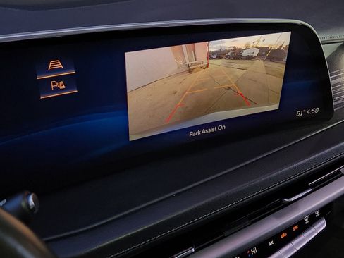 Used 2024 Cadillac XT4 Premium Luxury image 20