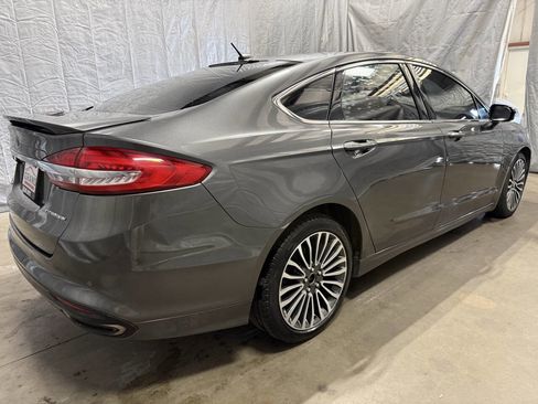 Used 2017 Ford Fusion Titanium AWD/4WD image 6