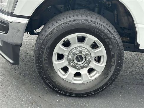 Used 2024 Ford F250 XLT AWD/4WD image 8