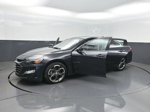 Used 2023 Chevrolet Malibu LT FWD image 37