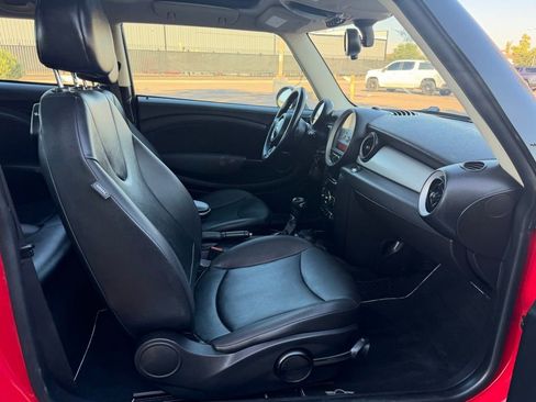 Used 2012 MINI Cooper Hardtop image 16