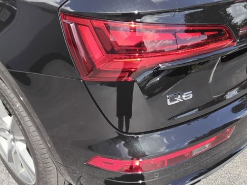 Certified 2025 Audi Q5 2.0T Premium image 10