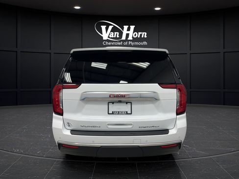 Used 2023 GMC Yukon Denali AWD/4WD image 6