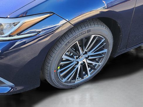 New 2025 Lexus ES 350 w/ Premium Package image 31