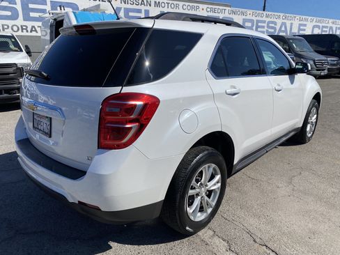 Used 2017 Chevrolet Equinox LT FWD image 7
