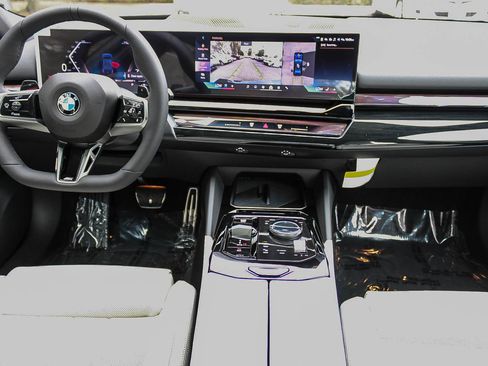 New 2027 BMW 530i w/ M Sport Package RWD image 12