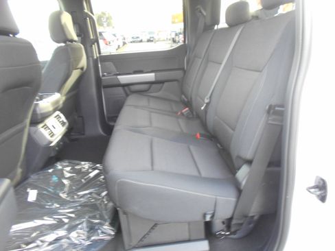 New 2025 Ford F150 XLT w/ Equipment Group 302A MID image 8