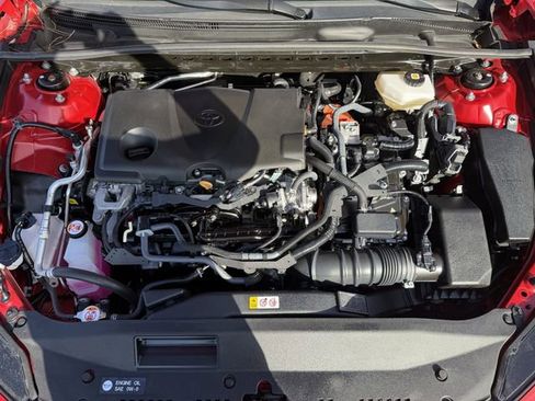 Used 2025 Toyota Camry LE FWD image 22