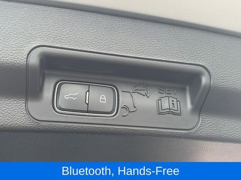 Used 2023 Ford Explorer ST AWD/4WD image 9