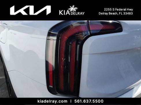 Used 2024 Kia Telluride SX Prestige AWD/4WD image 6