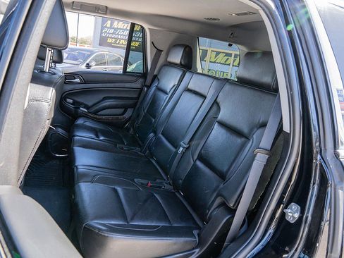 Used 2019 Chevrolet Tahoe LT image 17
