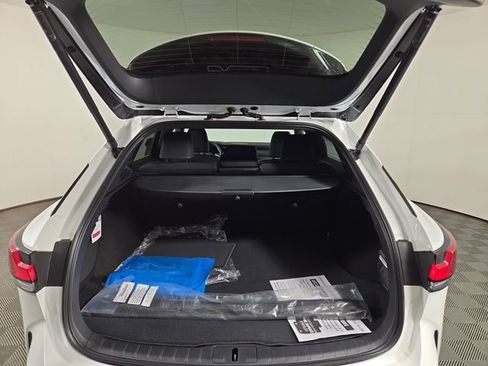 Certified 2025 Lexus RX 350 AWD image 34