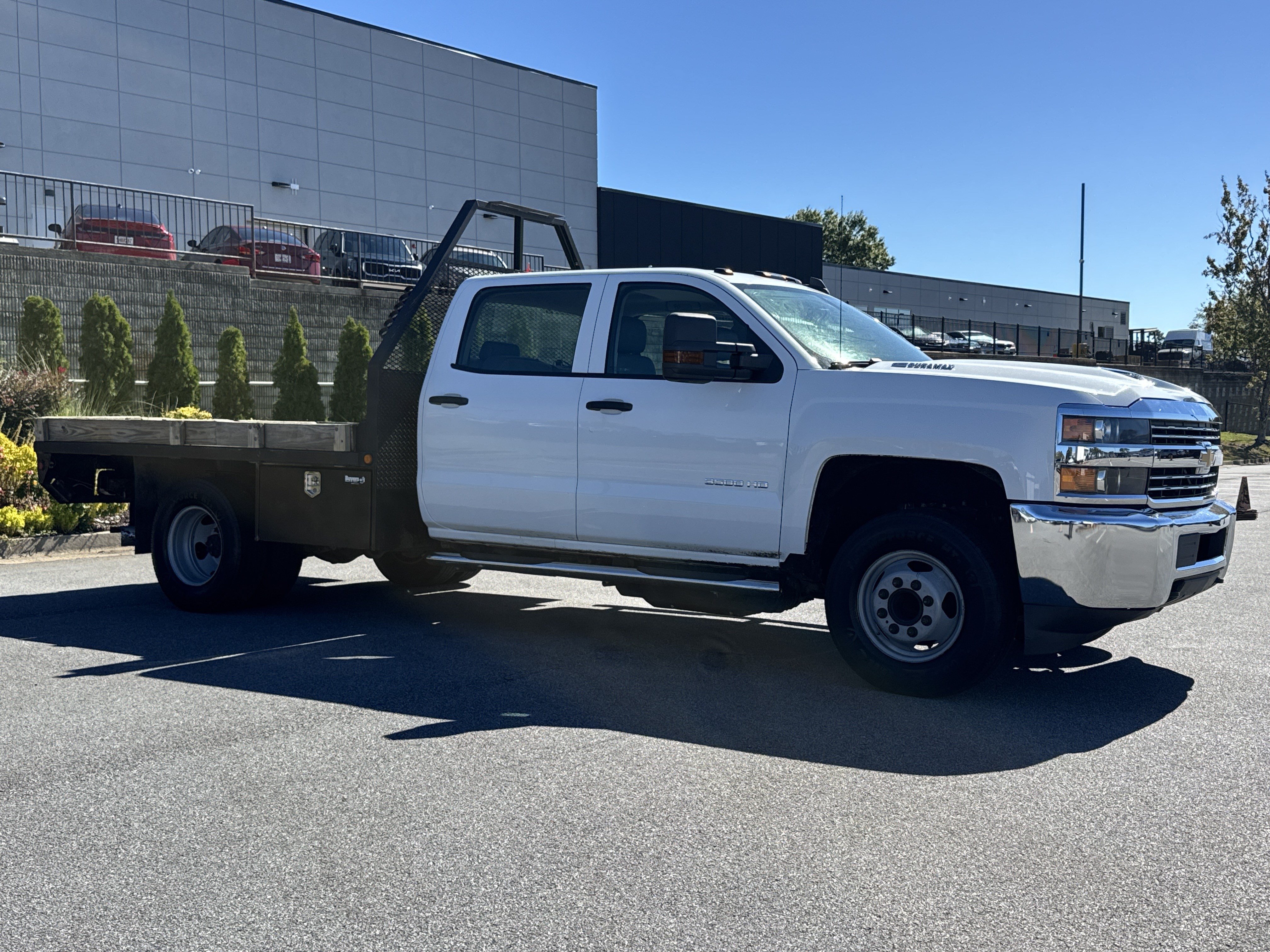 Used 2018 Chevrolet Silverado 3500 W/T w/ WT Convenience Package RWD image 2