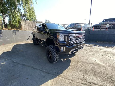 Used 2020 GMC Sierra 2500 Denali w/ Denali Ultimate Package AWD/4WD image 8