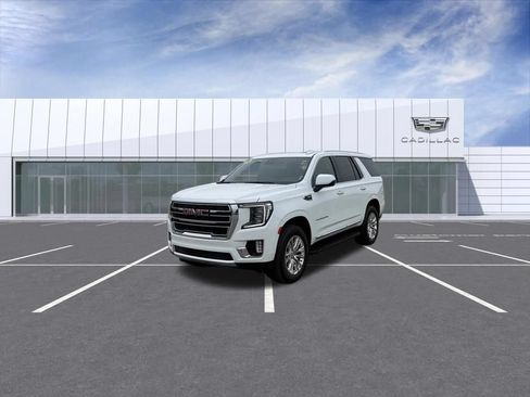 Used 2024 GMC Yukon SLT w/ SLT Premium Package AWD/4WD image 6