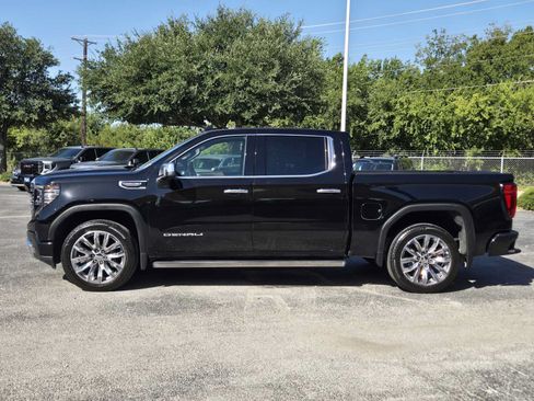 Certified 2024 GMC Sierra 1500 Denali AWD/4WD image 4