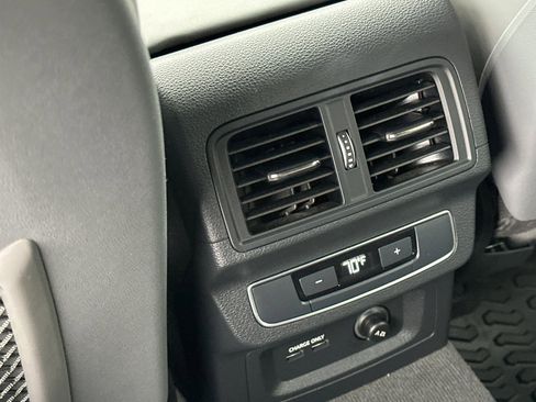 Used 2023 Audi SQ5 Premium Plus w/ Premium Plus Package image 13