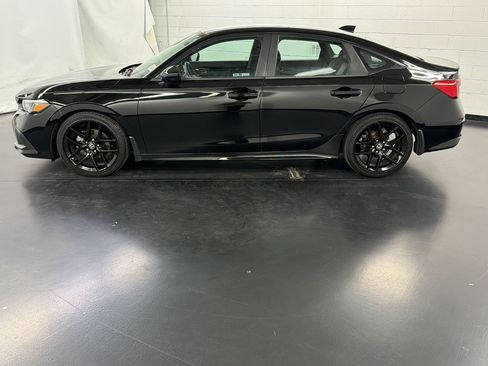Certified 2024 Honda Civic Sport image 2