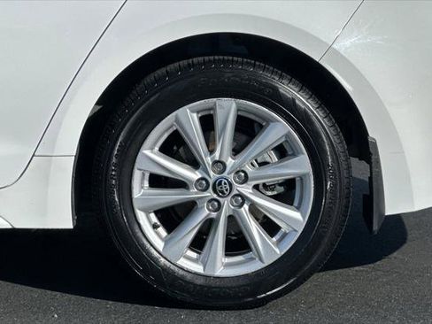 Certified 2024 Toyota Corolla LE w/ LE Convenience Package image 30