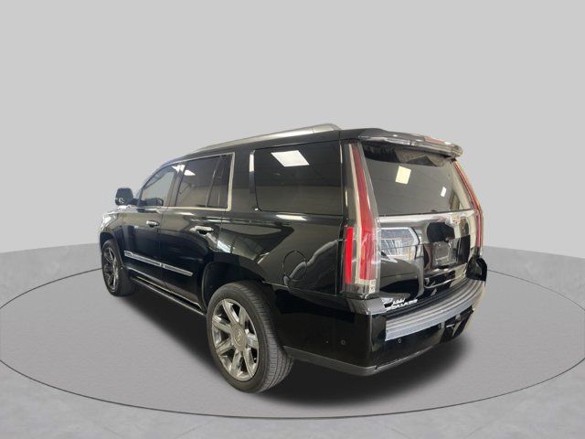 Used 2017 Cadillac Escalade Premium Luxury RWD image 5