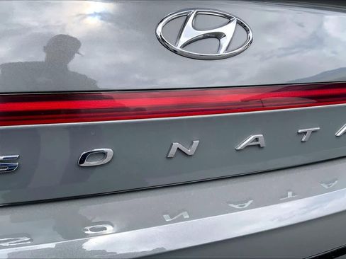 Used 2023 Hyundai Sonata Limited w/ Cargo Package image 31