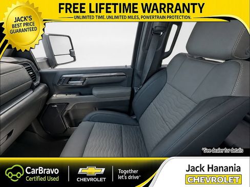 Used 2025 Chevrolet Silverado 2500 ZR2 w/ Technology Package AWD/4WD image 19