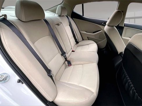 Used 2013 Kia Optima LX w/ Convenience Plus Pkg image 22