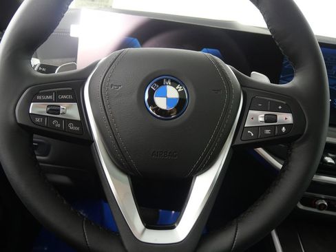 Used 2025 BMW X5 xDrive50e image 22