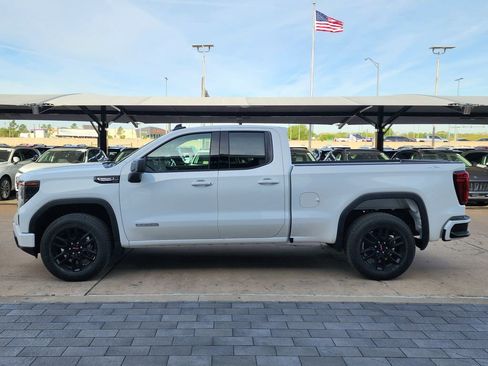 New 2026 GMC Sierra 1500 Elevation image 7