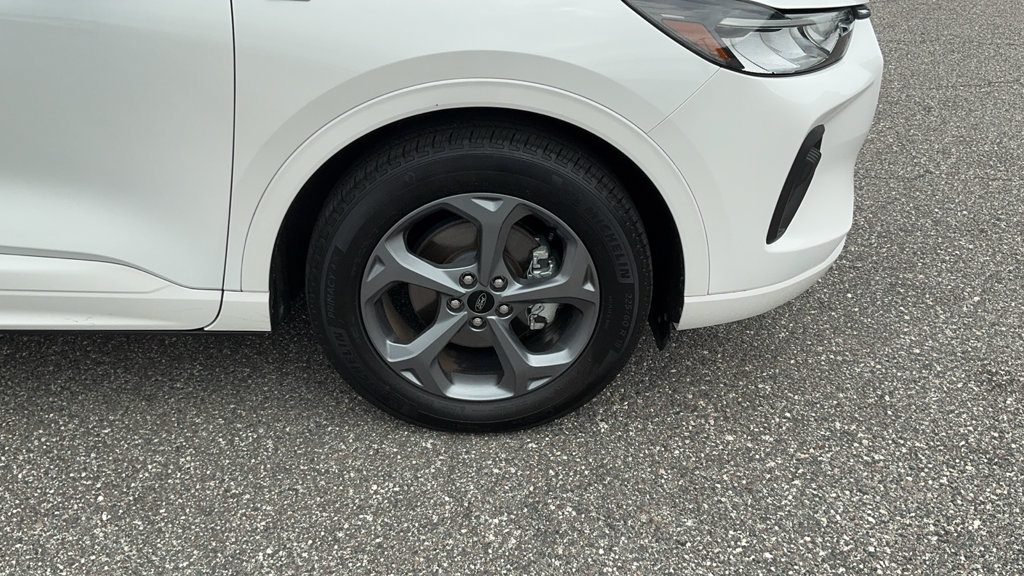 Certified 2024 Ford Escape ST-Line w/ Tech Pack #1 FWD image 12