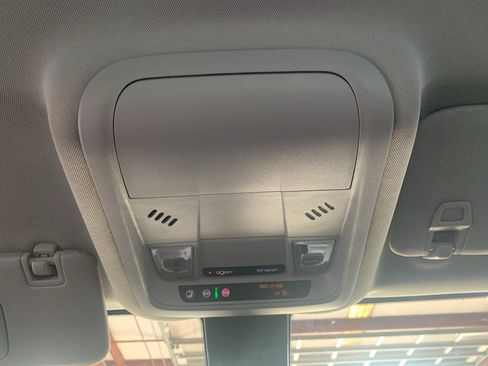 Used 2024 Chevrolet Equinox LS FWD image 24