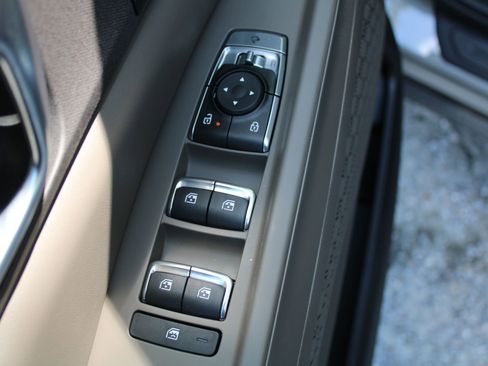 New 2026 Kia Carnival EX image 27