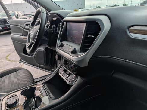 Used 2023 GMC Acadia SLE w/ Driver Convenience Package AWD/4WD image 24