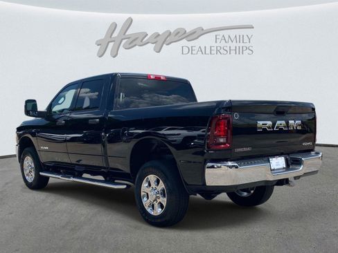 Used 2026 RAM 2500 Big Horn AWD/4WD image 8
