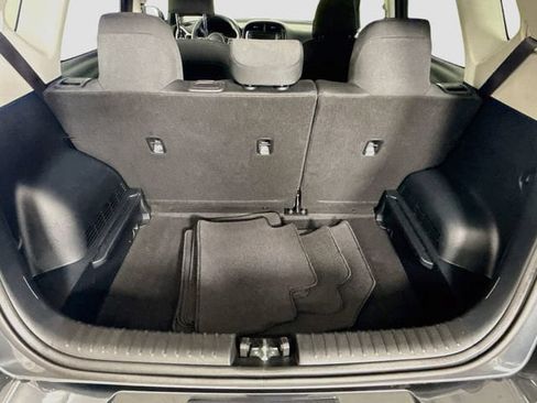 Used 2025 Kia Soul LX w/ LX Technology Package FWD image 23
