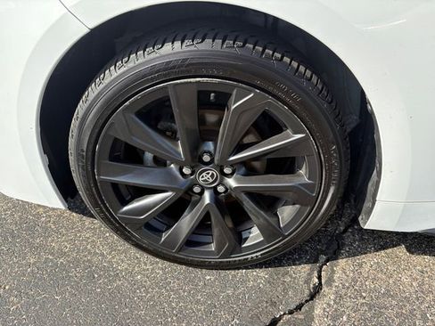 Used 2023 Toyota Corolla SE w/ SE Premium Package image 20